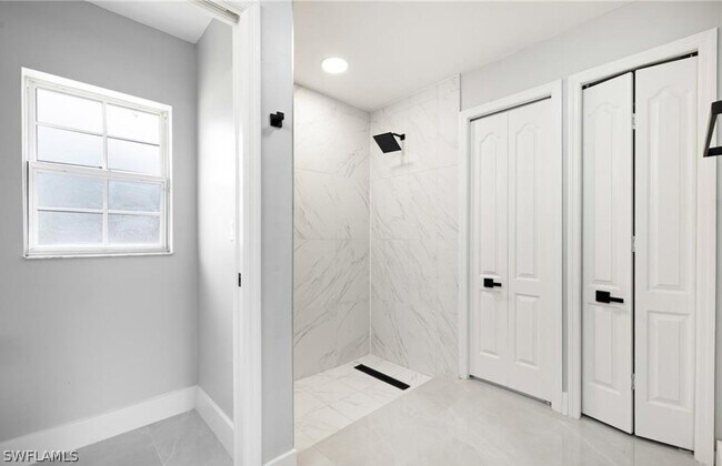 Building Photo - 116 Ridgemont Dr