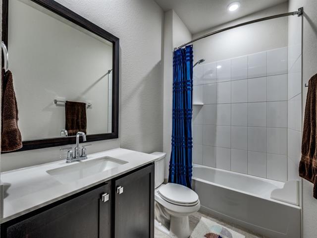 Building Photo - 10324 Fall Brk Dr