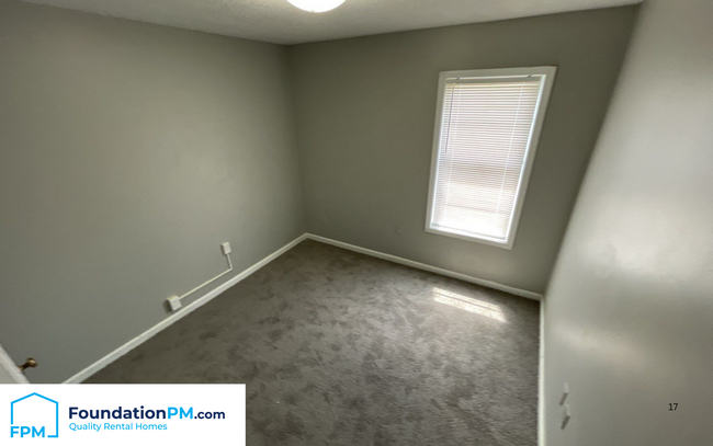 Building Photo - 968 Chesterton Dr