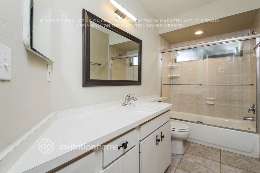 Building Photo - 1485 Palmwood Dr