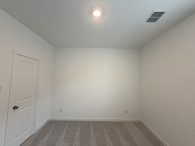 Building Photo - 537 Ml Trce Wy