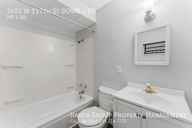 Building Photo - 3402 W 117th St