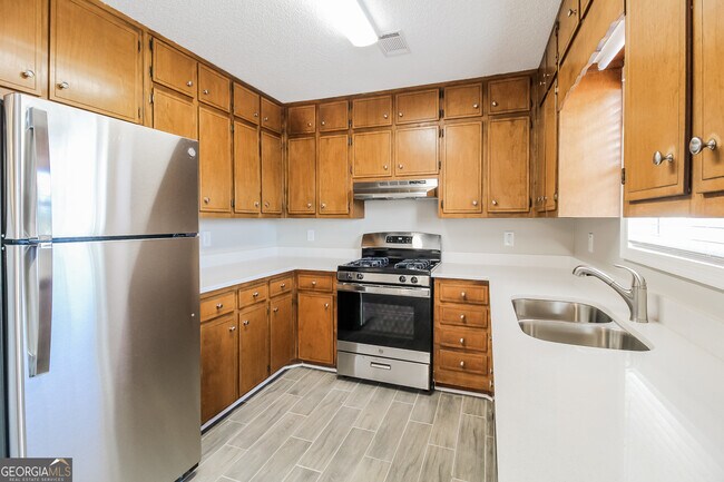 Building Photo - 4603 Quail Pointe Dr