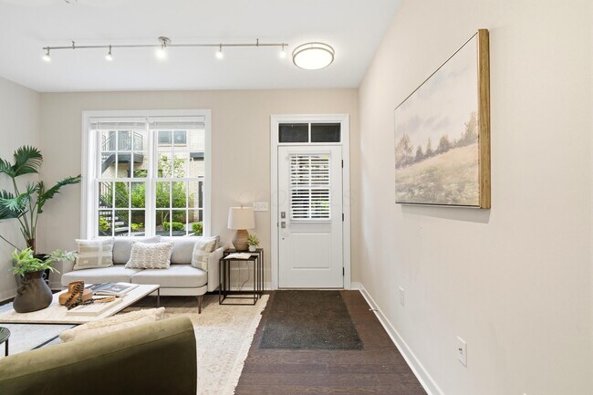 Building Photo - 84 Normandy Ave