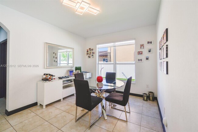 Building Photo - 9101 SW 169th Pl