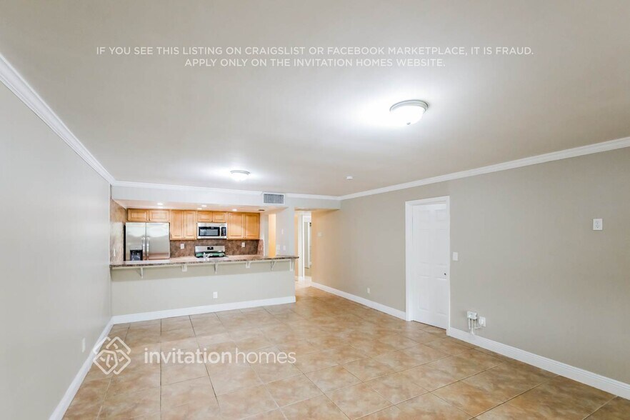 Building Photo - 1500 Hammock Ln