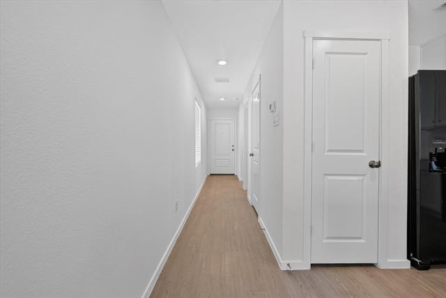 Building Photo - 914 Sandhill Crane Ln