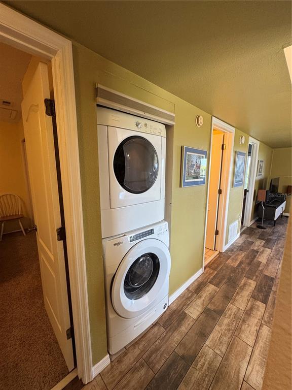 Building Photo - 5567 Sea Forest Dr