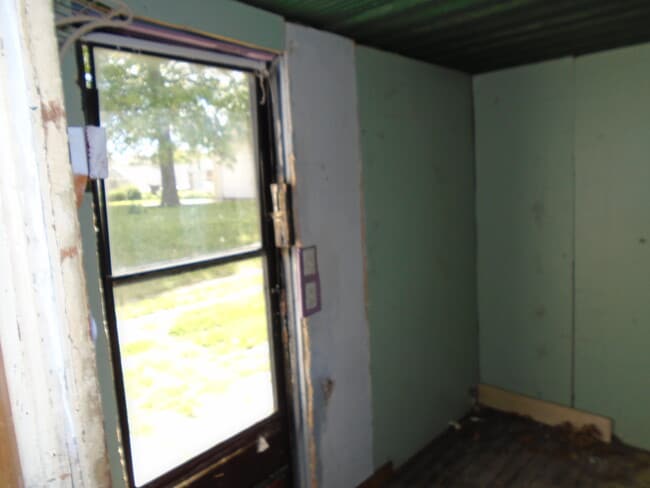 Building Photo - 2826 Angelique St