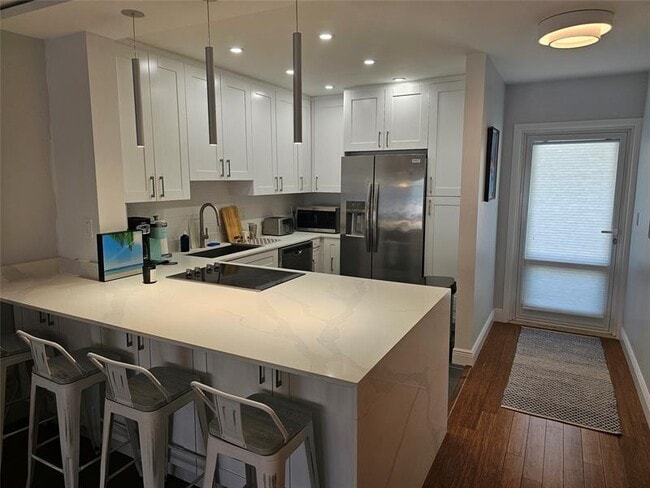 Building Photo - 1461 S Ocean Blvd