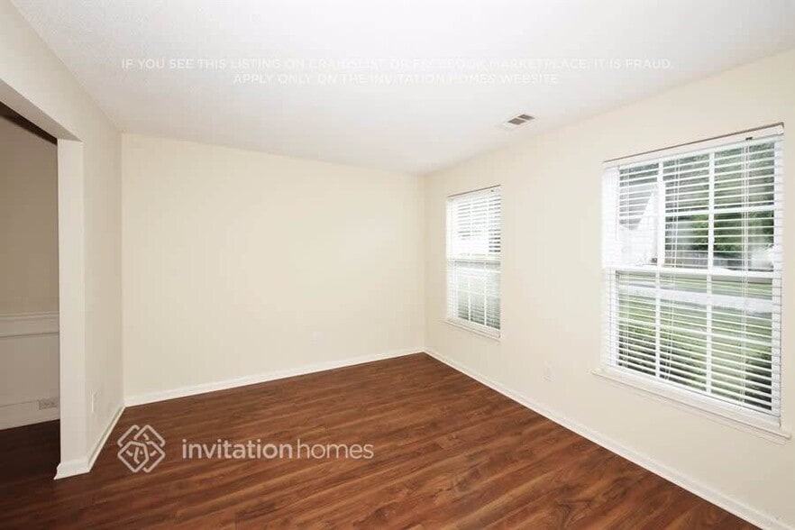 Building Photo - 4838 Bryant Dr