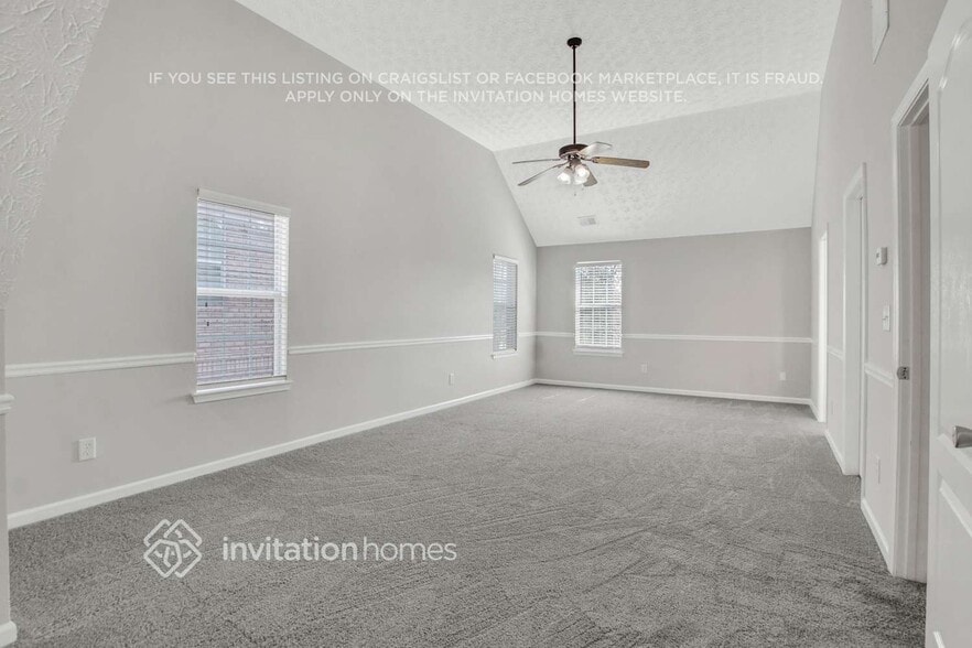 Building Photo - 6516 Snowden Dr