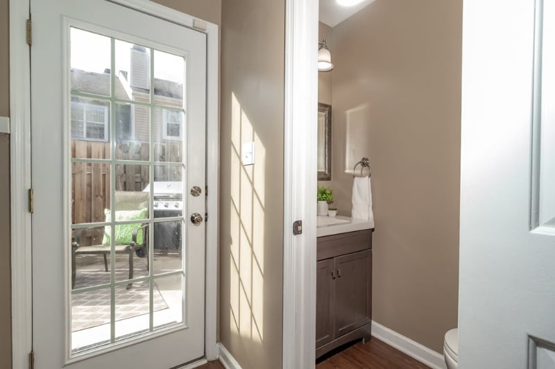 Building Photo - 2018 Briar Ct
