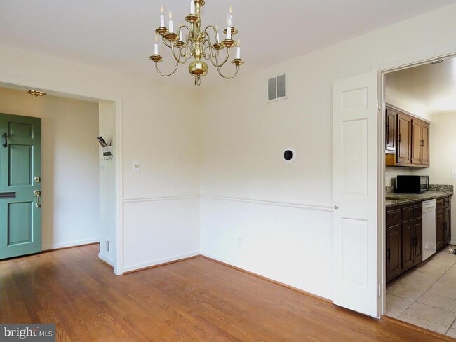 Building Photo - 9226 Bailey Ln