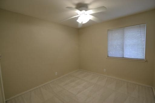 Building Photo - North West San Antonio 3/2