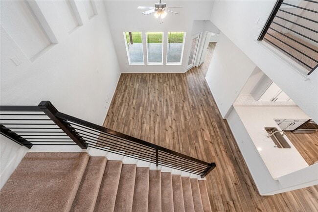 Building Photo - 208 Cambria Green Ln