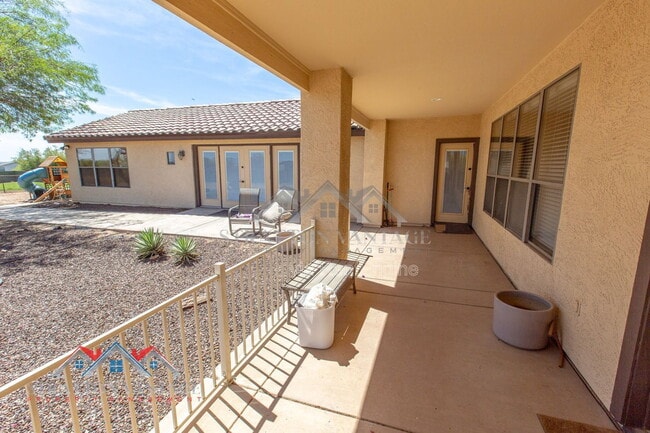 Building Photo - 38414 N 12th St