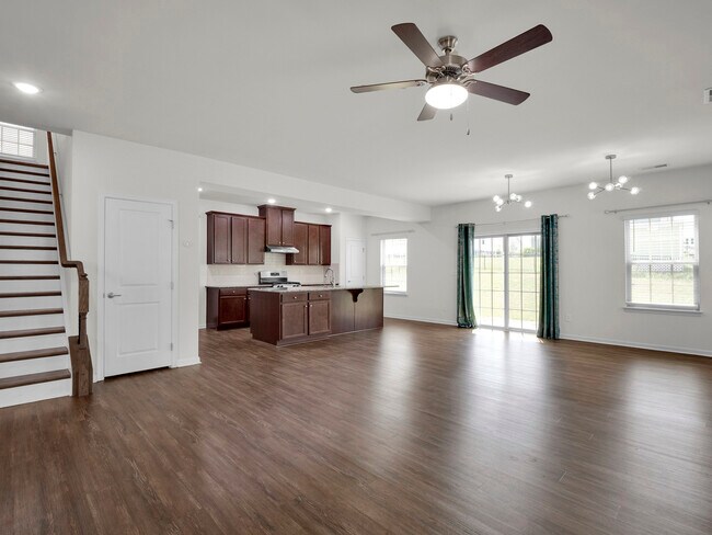 Building Photo - 7023 Waterwheel St SW