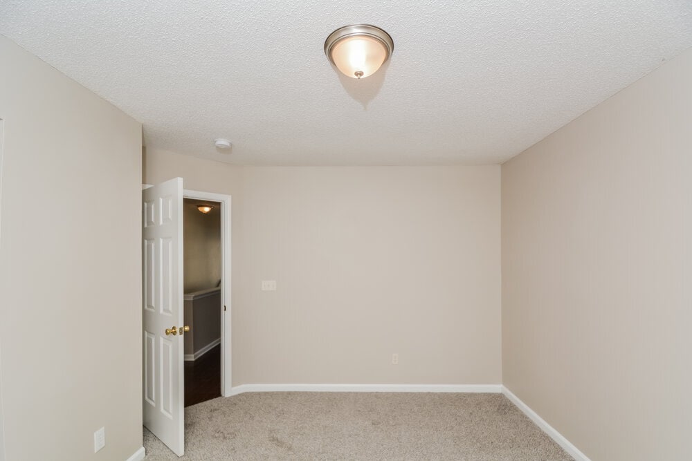 Building Photo - 6011 Paducah Dr
