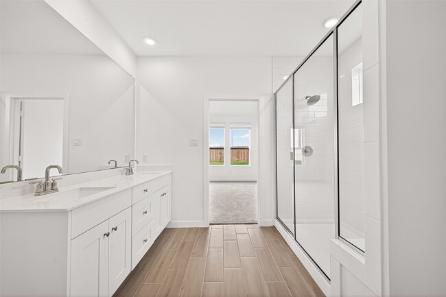 Building Photo - 31838 Blossom Ln