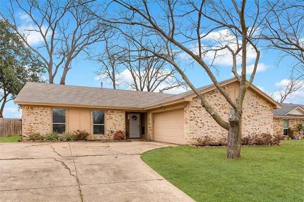 Building Photo - 2909 Lake Park Dr