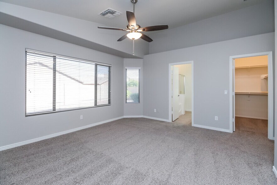 Building Photo - 3688 W Yellow Peak Dr