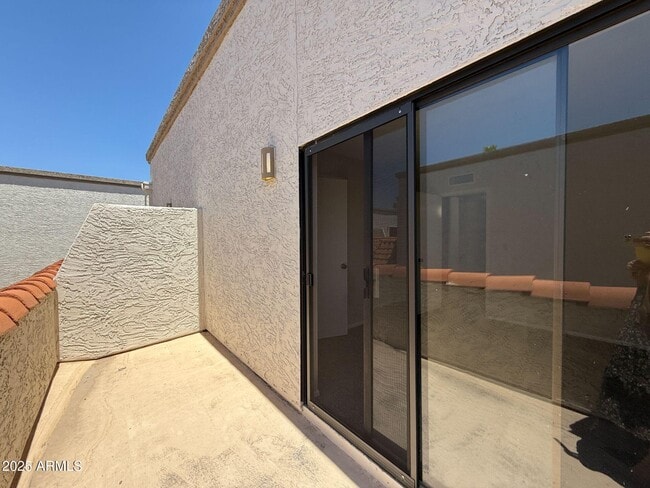 Building Photo - 16510 E Palisades Blvd