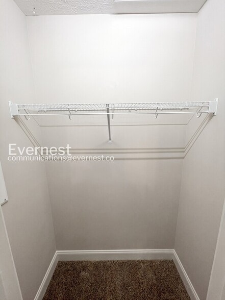 Building Photo - 1000 Henry Pl Blvd