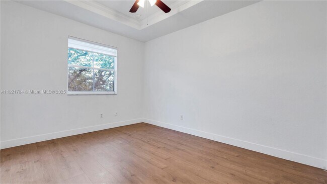 Building Photo - 4921 SW 140th Terrace