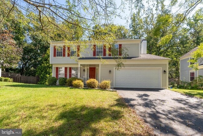 Building Photo - 8005 Silver Fox Dr