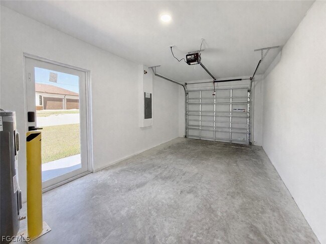 Building Photo - 4529 18th St SW