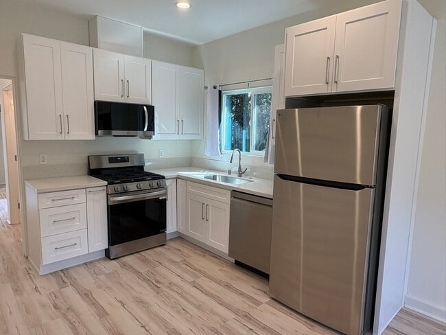 Building Photo - 22119 San Miguel St