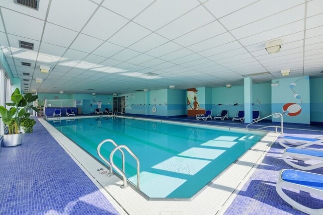 Building Photo - 4800 S Chicago Beach Dr