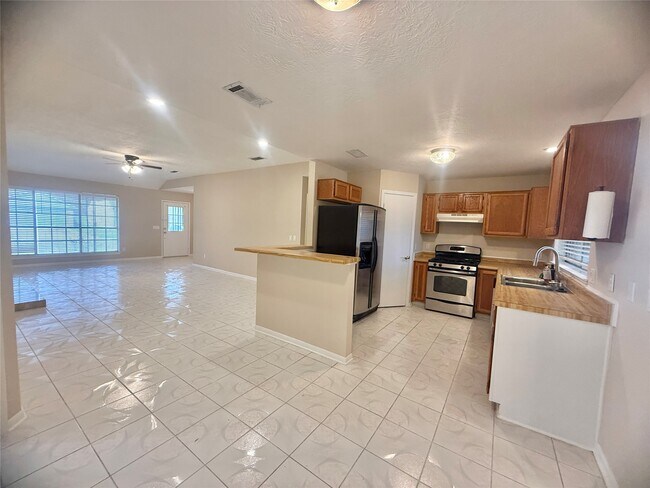 Building Photo - 13511 Harpers Bridge Dr