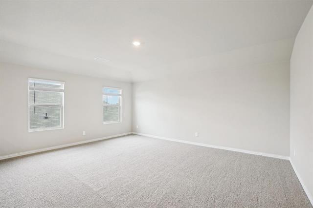 Building Photo - 4001 Medina Dr