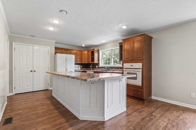Building Photo - 257 Stone Throw Dr
