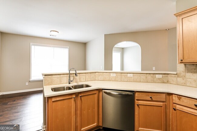 Building Photo - 361 Grayson Way