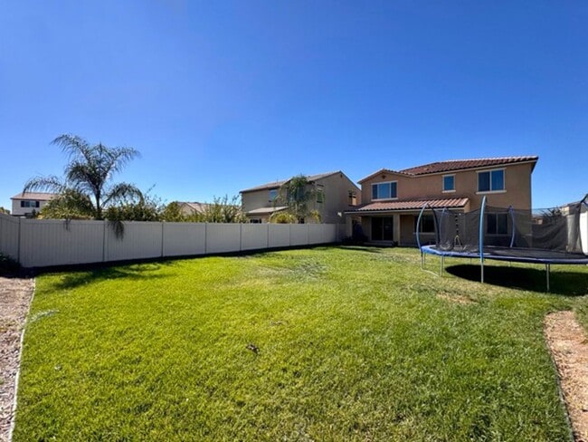 Building Photo - Welcome to this stunning two-story home lo...