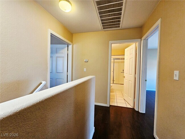 Building Photo - 10108 Rising Tree St