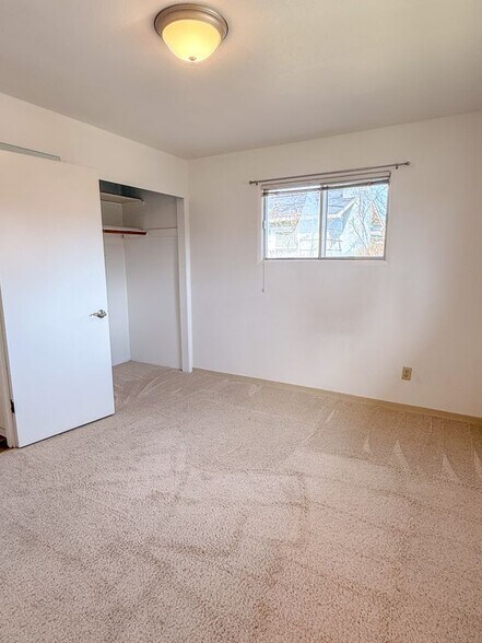 Building Photo - 615 Shasta Ave