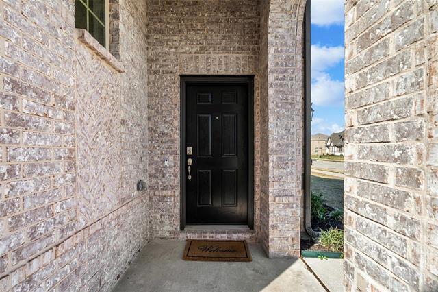 Building Photo - 1220 W Yarrow Ave