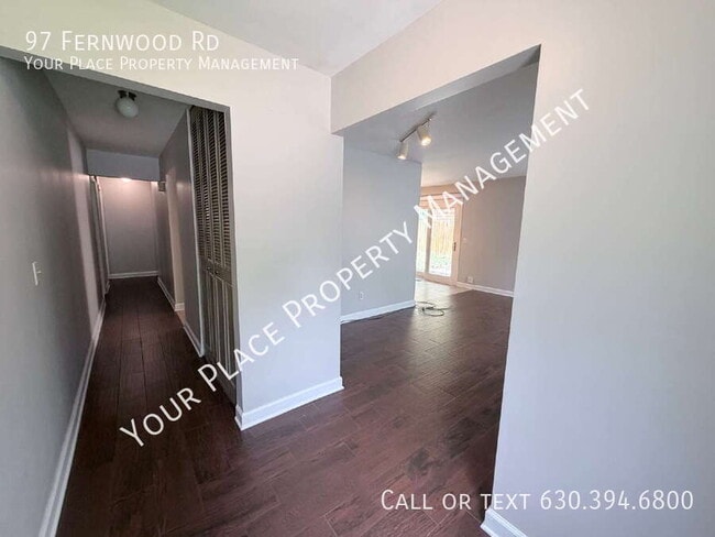 Building Photo - 97 Fernwood Rd