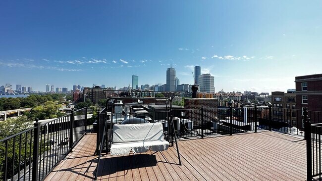 Building Photo - 22 Bay State Rd