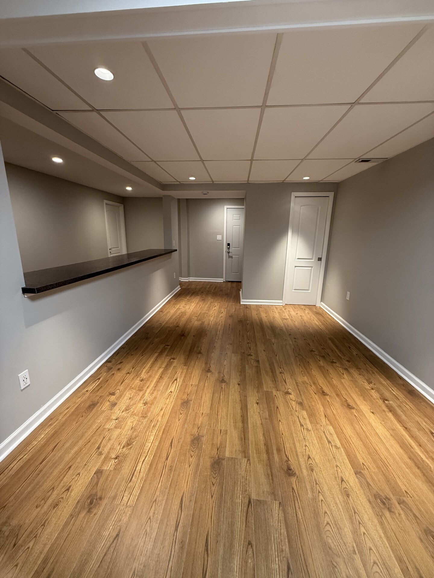 Living Room - 513 Bernard Ave