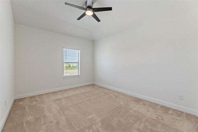 Building Photo - 5704 Monrovia Ln