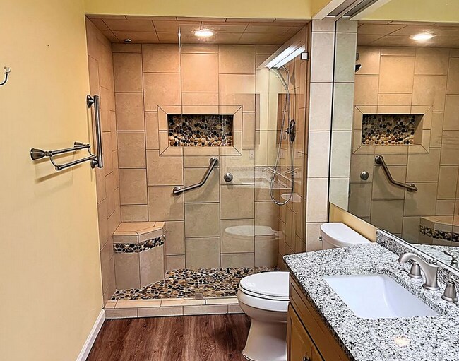 Building Photo - 1 Towers Park Ln