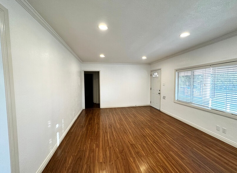 Unit 1 Living Room - 437 E 8th St