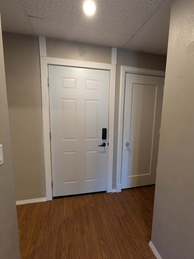 Building Photo - Little York South Apartments