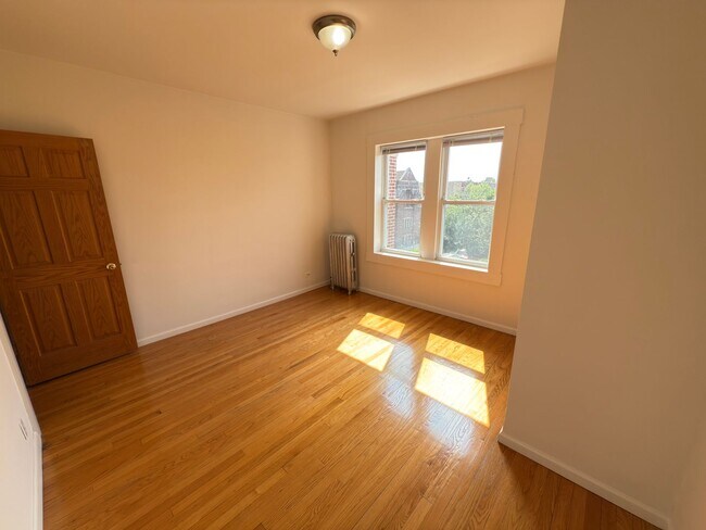 Building Photo - Saint Louis