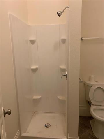 Building Photo - 617 W Gandy St